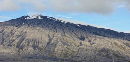 V současnosti je na Islandu evidováno asi třicet aktivních sopek (ilustrační foto).