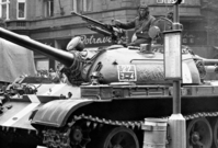 Ruský tank za okupace 1968.