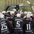 Hokejisté Karlových Varů se radují z výhry (ilustrační foto).